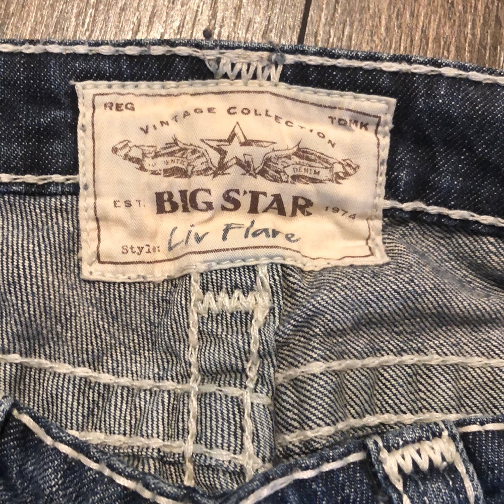 Jeans - Picture 3 of 4